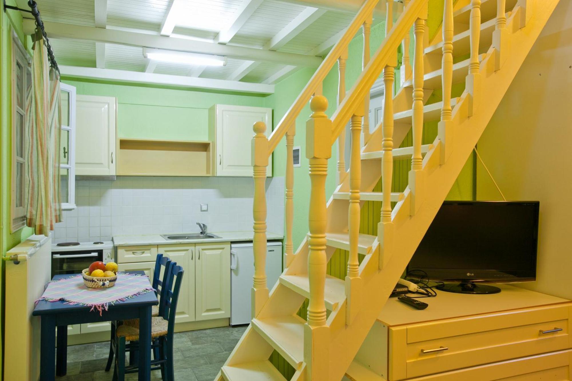 סקופלוס טאון Aretousa Studios & Apartments מראה חיצוני תמונה